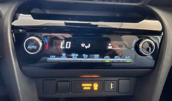 
 Toyota Yaris CROSS 1.5 Hybrid 116 5p. E-CVT Trend .								