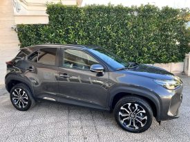 Toyota Yaris CROSS 1.5 Hybrid 116 5p. E-CVT Trend