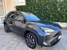 Toyota Yaris CROSS 1.5 Hybrid 116 5p. E-CVT Trend