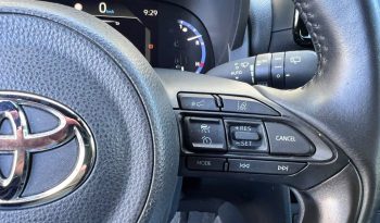 
 Toyota Yaris CROSS 1.5 Hybrid 116 5p. E-CVT Trend .								