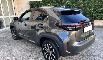 
 Toyota Yaris CROSS 1.5 Hybrid 116 5p. E-CVT Trend .								