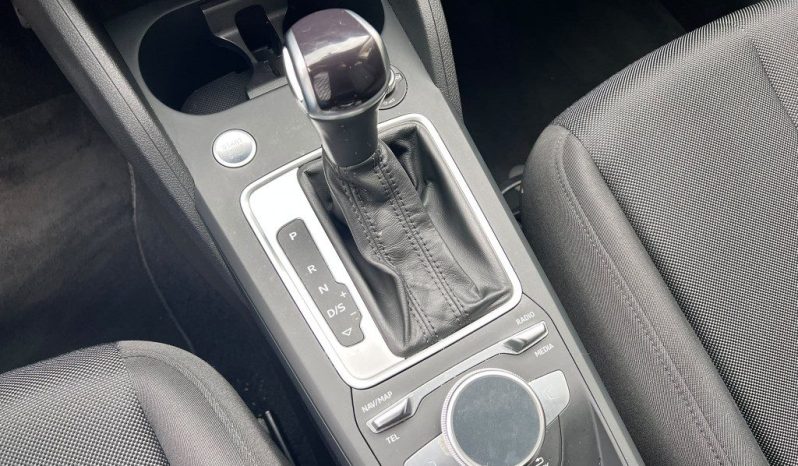 
 Audi Q2 30 2.0 TDI 116 S tronic .									