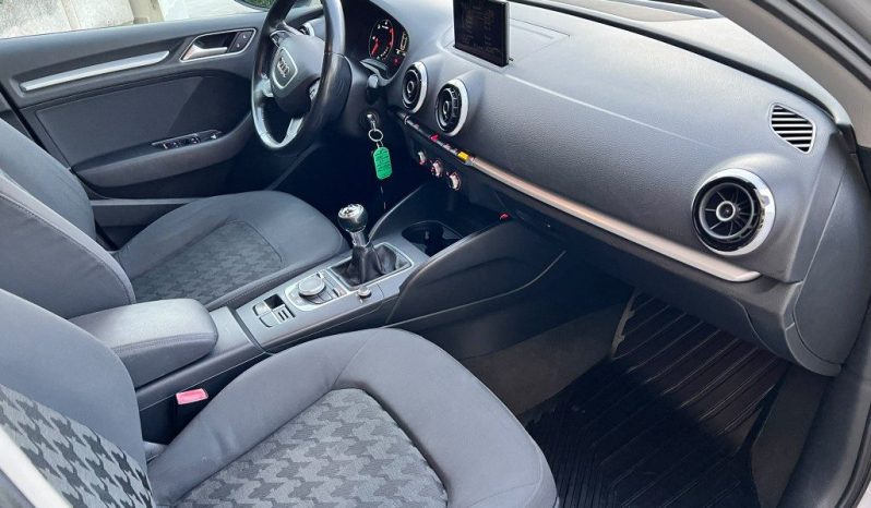 
 Audi A3 SPB 1.6 TDI .									