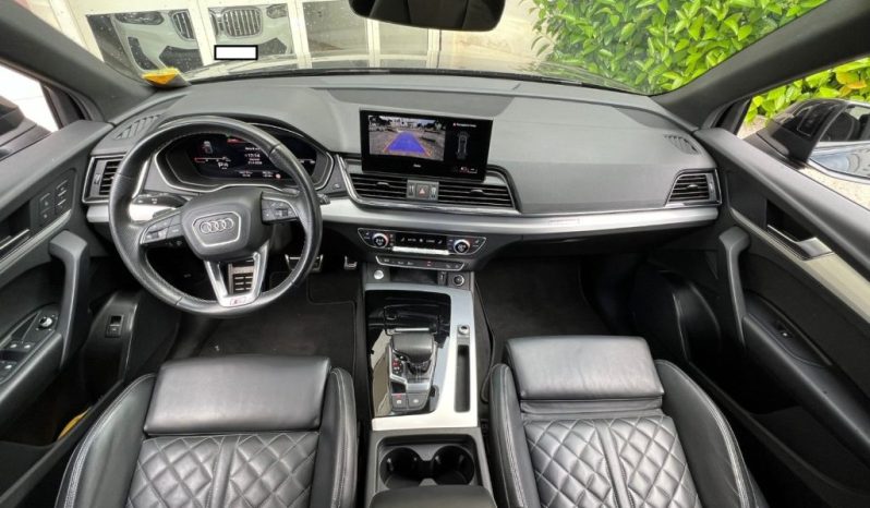 
 Audi Q5 SPB 2.0 TDI quattro S-tronic S-line .									