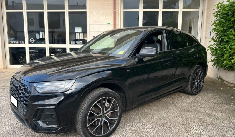 
 Audi Q5 SPB 2.0 TDI quattro S-tronic S-line .									