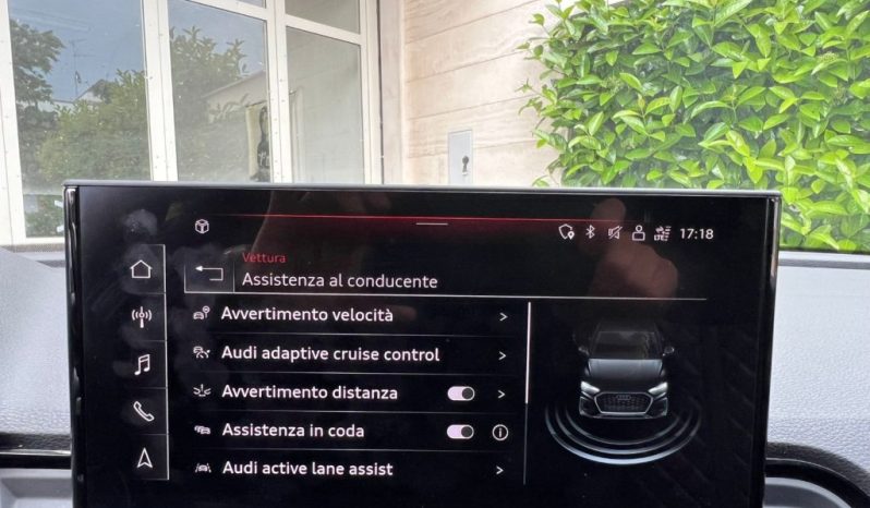 
 Audi Q5 SPB 2.0 TDI quattro S-tronic S-line .									