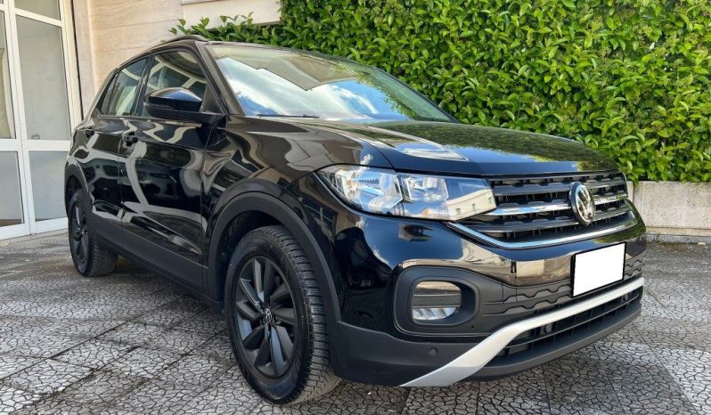 
 VOLKSWAGEN T-CROSS 1.0 TSI DSG 110 DIGITAL-COCKPIT .									
