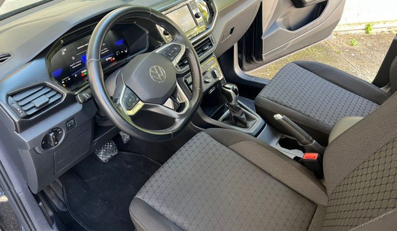 
 VOLKSWAGEN T-CROSS 1.0 TSI DSG 110 DIGITAL-COCKPIT .									