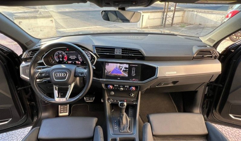 
 Audi Q3 SPB 2.0 TDI quattro S tronic S line edition .									