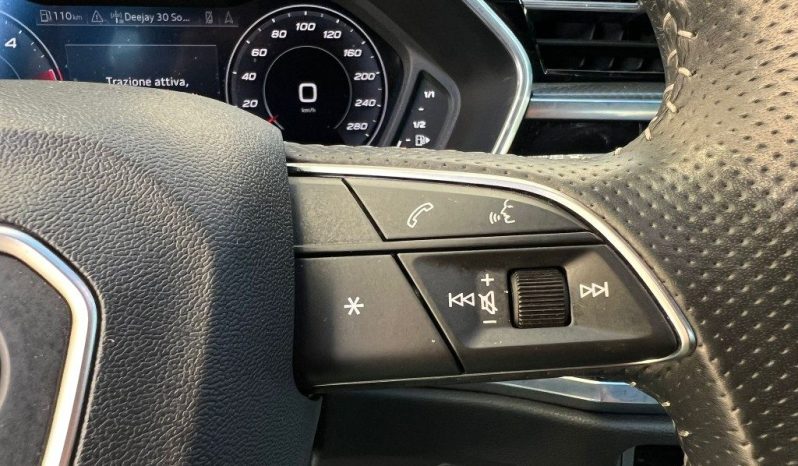 
 Audi Q3 SPB 2.0 TDI quattro S tronic S line edition .									