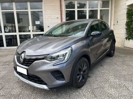 Renault Captur 1.5 Blue dCi 115 CV EDC