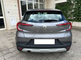 Renault Captur 1.5 Blue dCi 115 CV EDC