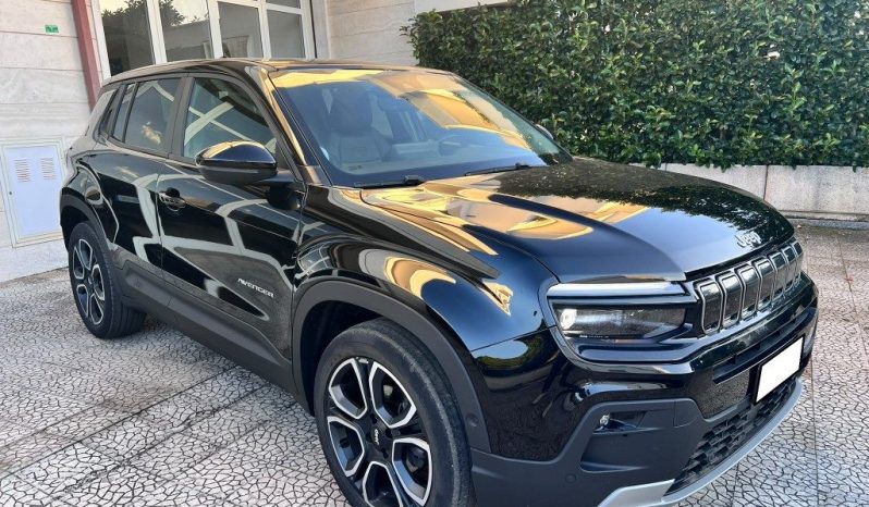 
 Jeep Avenger 1.2 Turbo 1ST Edition .									