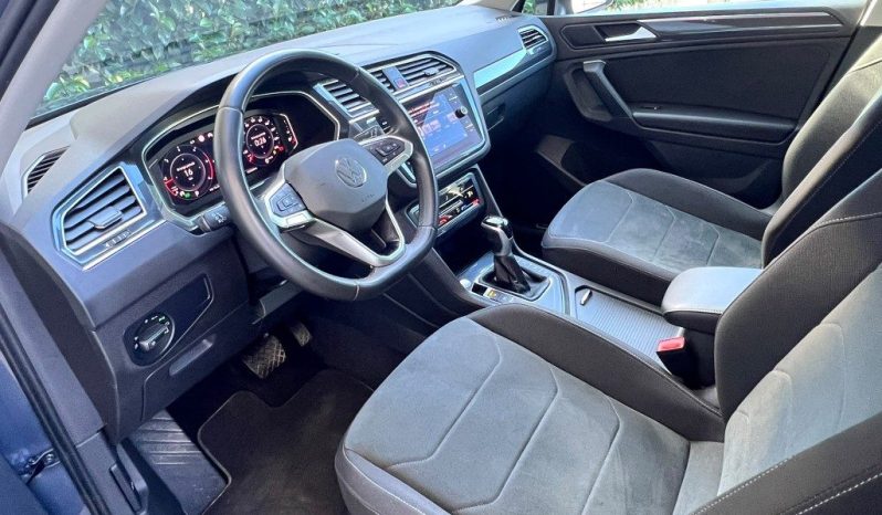 
 Volkswagen Tiguan 2.0 TDI 150 CV SCR DSG .									